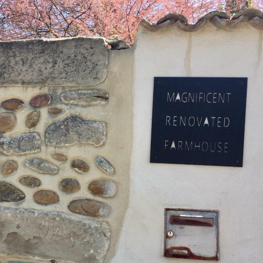 Magnificent Renovated Farmhouse - 10 Min A7 - Lägenhet Anneyron Exteriör bild