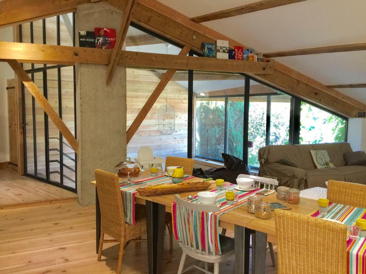 Magnificent Renovated Farmhouse - 10 Min A7 - Lägenhet Anneyron Exteriör bild