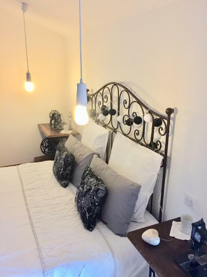 Magnificent Renovated Farmhouse - 10 Min A7 - Lägenhet Anneyron Exteriör bild