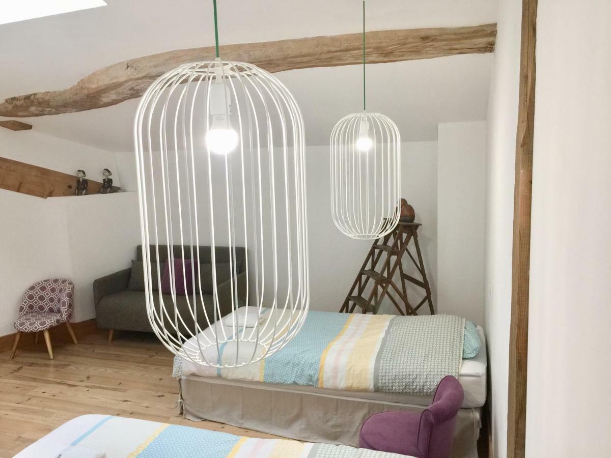 Magnificent Renovated Farmhouse - 10 Min A7 - Lägenhet Anneyron Exteriör bild