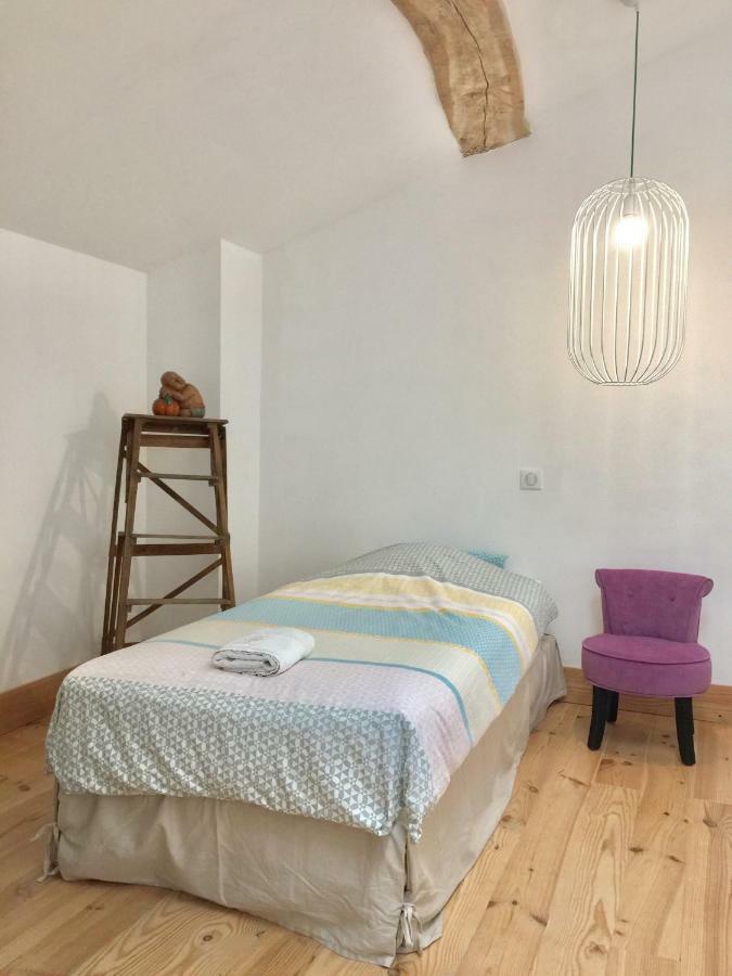 Magnificent Renovated Farmhouse - 10 Min A7 - Lägenhet Anneyron Exteriör bild